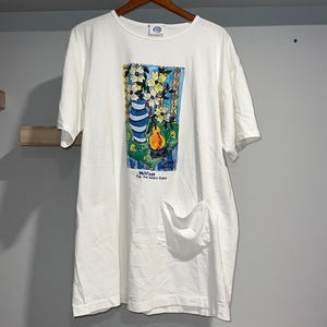 White T-shirt‎ dress Cape Cod